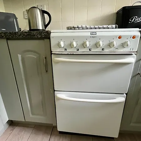 Entire In Town Apartment *