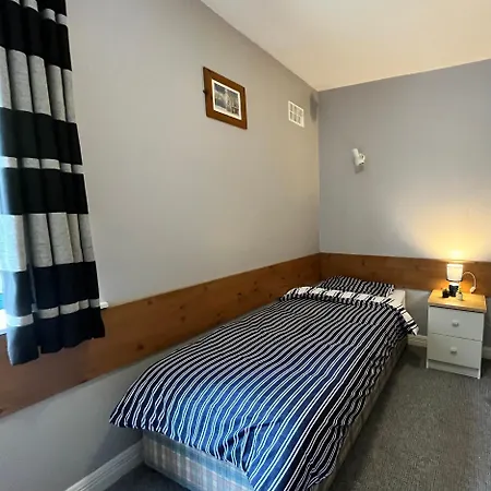 Entire In Town Apartament *