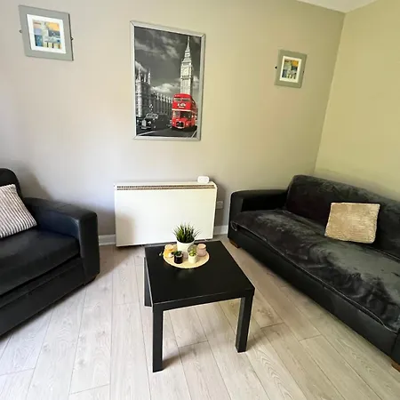 Entire In Town Apartment Sligo
