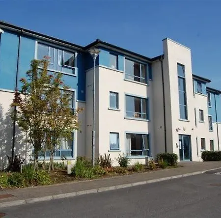 Apartament Entire In Town